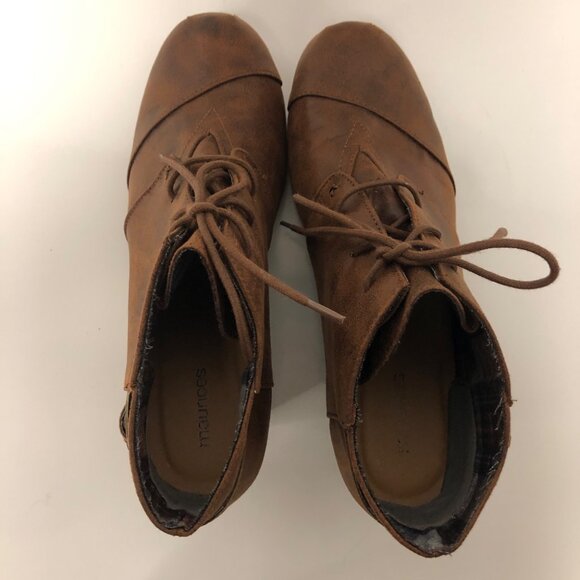 Maurices Ankle Boots Womens Size 11 Brown Faux Leather Lace Up Wedge Shoe - Picture 5 of 8